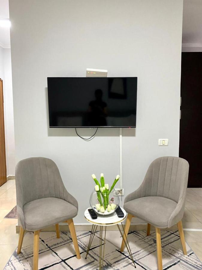 Chlo Apartment 1 Tirane エクステリア 写真