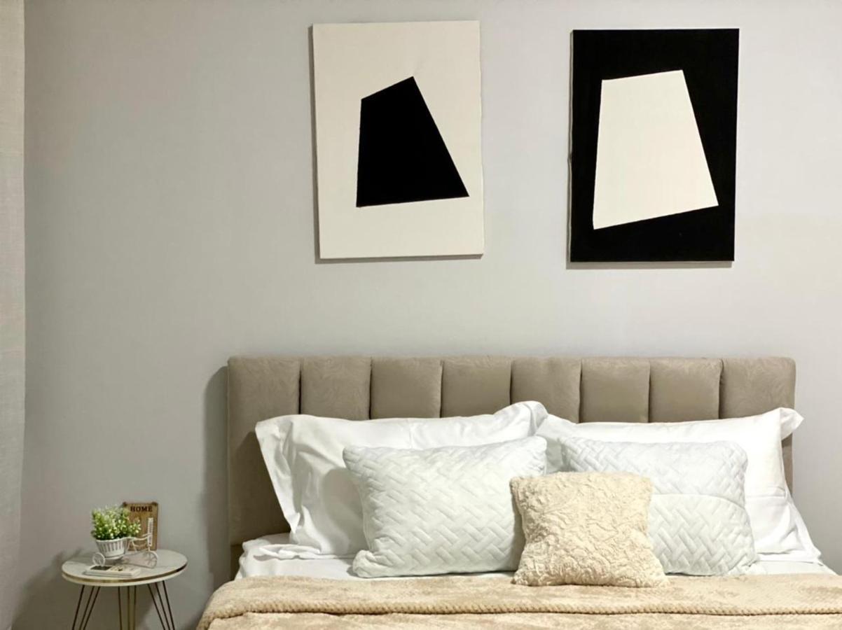 Chlo Apartment 1 Tirane エクステリア 写真