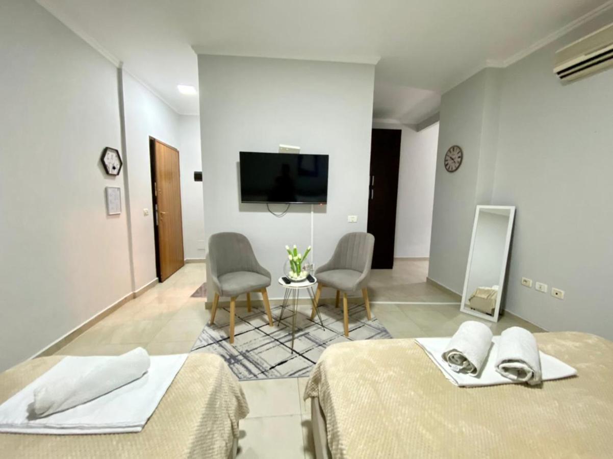 Chlo Apartment 1 Tirane エクステリア 写真
